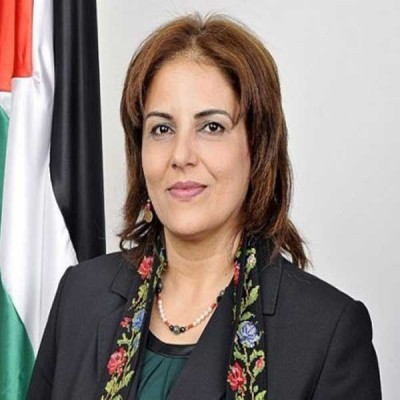 الدكتوة خلود دعيبس